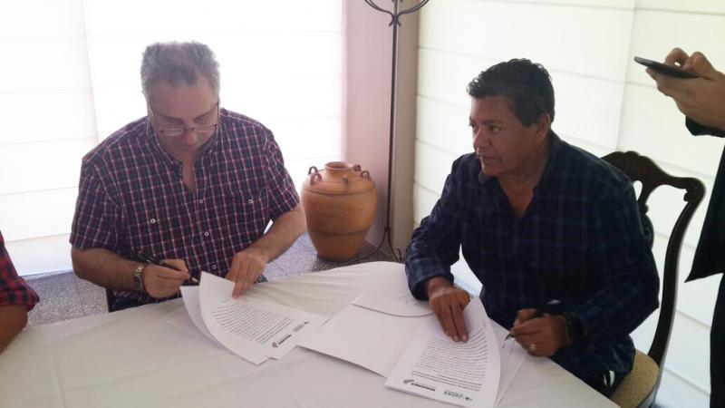 Gerardo Martinez: 