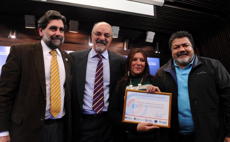 Gerardo Martinez: 